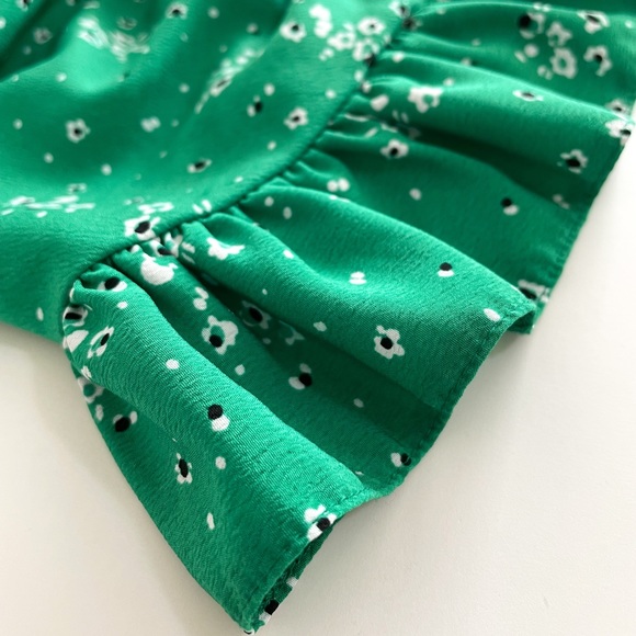 TOPSHOP Green Floral Cami - Picture 7 of 11